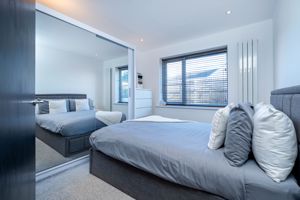 Bedroom- click for photo gallery